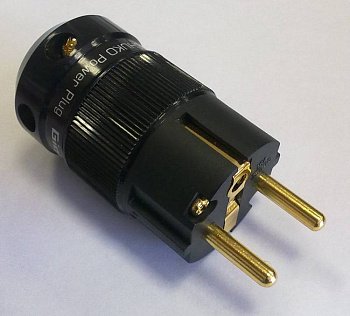 Gigawatt Power connector iec g-010