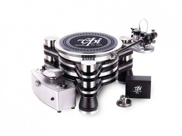 VPI Titan