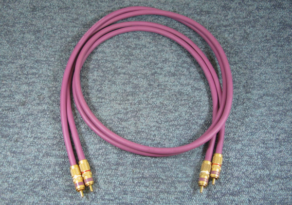 SAEC SL-1801 RCA 1.2m