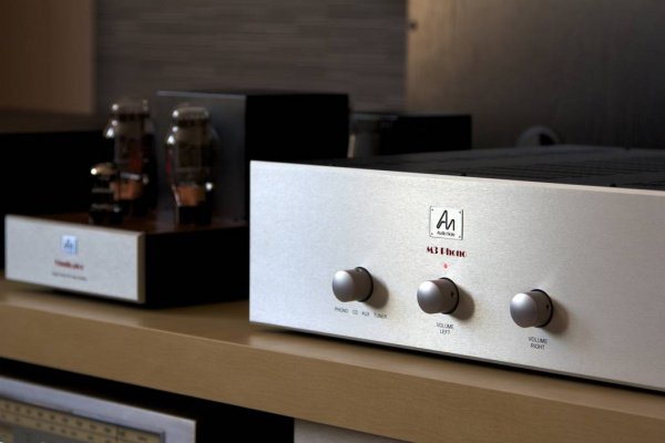 Audio Note M3 Line