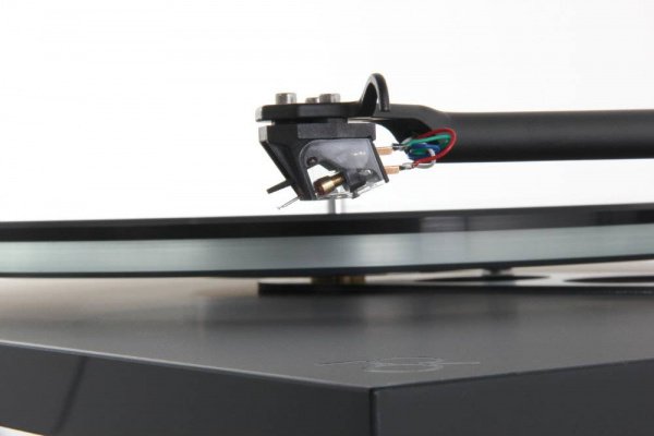 Проигрыватель винила Rega Planar 6 (Nd5) Black