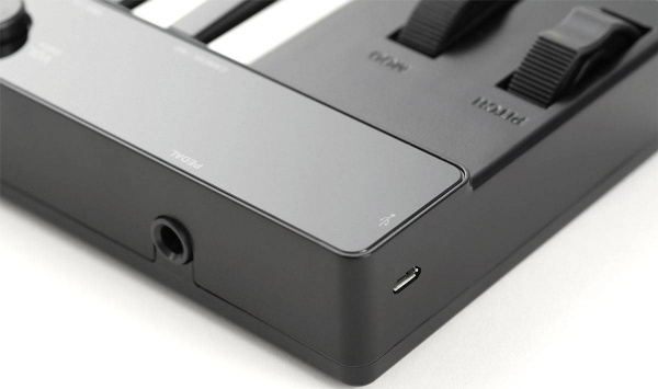 IK Multimedia iRig Keys 37