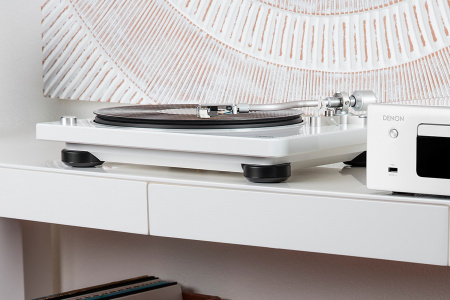 Проигрыватель винила Denon DP-400 White