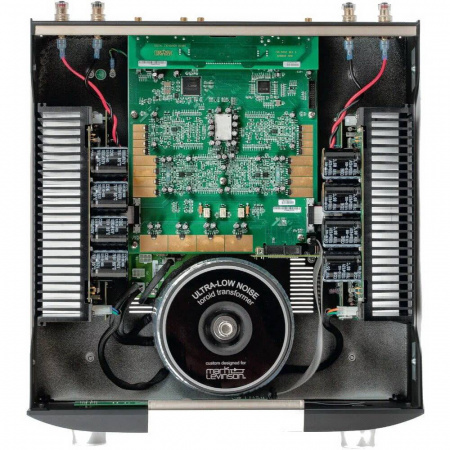 Mark Levinson №5802