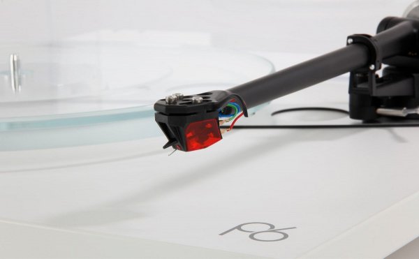 Проигрыватель винила Rega Planar 6 (ANIA) Matt White