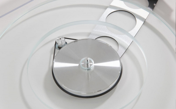 Проигрыватель винила Rega Planar 6 (Nd7) Matt White