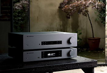 Cambridge Audio CXA81 MkII