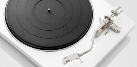 Проигрыватель винила Denon DP-400 White