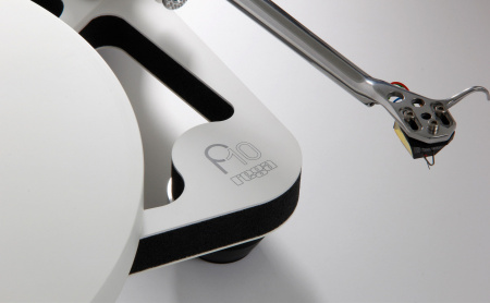 Проигрыватель винила Rega Planar 10 (APHELION 2 MC) White