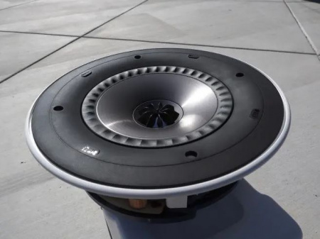 KEF Ci200RR-THX