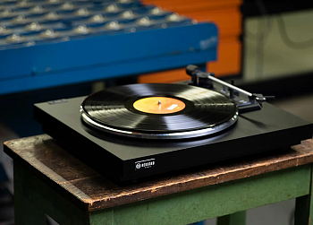Rekkord Audio F100