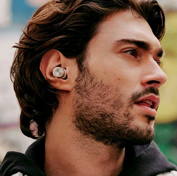 Bowers & Wilkins Pi5 S2