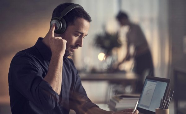 Bang & Olufsen Beoplay HX Black Anthracite