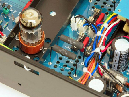 Stax SRM-700T