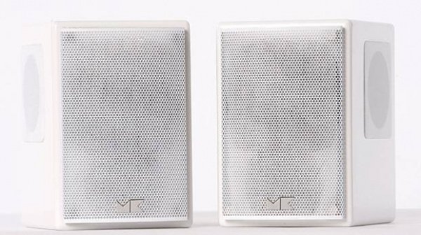 M&K M4T black/white
