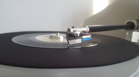 Проигрыватель Marantz TT-15S1