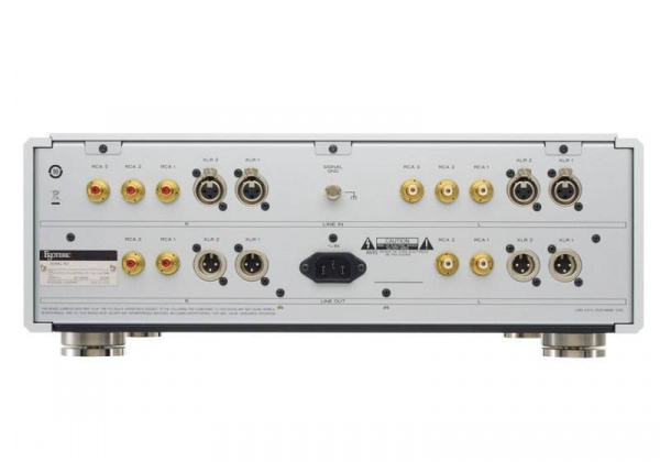 Esoteric C-02X